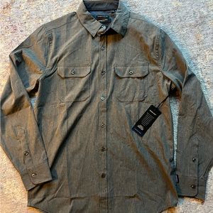 NWT Kenneth Cole dark gray casual button down sz m